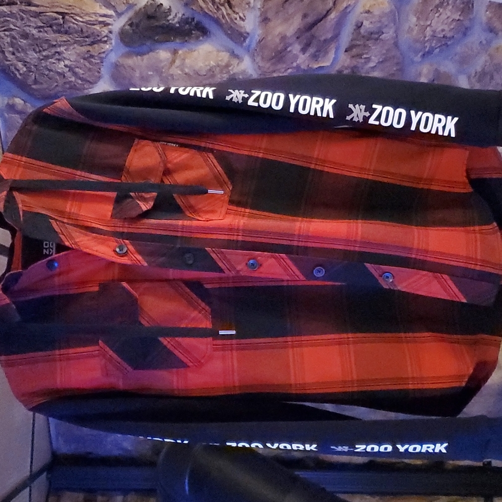 Zoo York plaid shirt with hood.